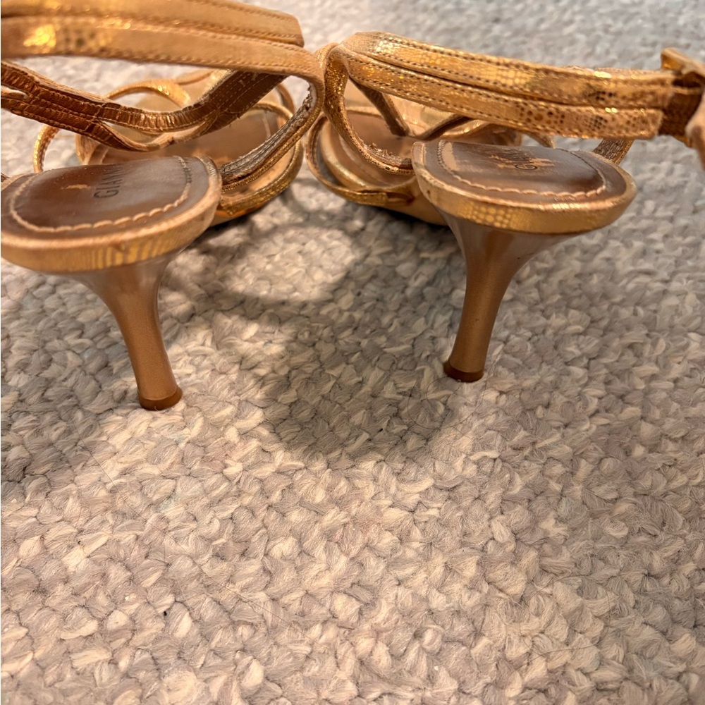 Gianni Bini Gold Heels - Picture 3 of 4